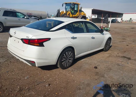 2024 Nissan Altima Sv Fwd z USA, uszkodzony, nr VIN 1N4BL4DV3RN432777